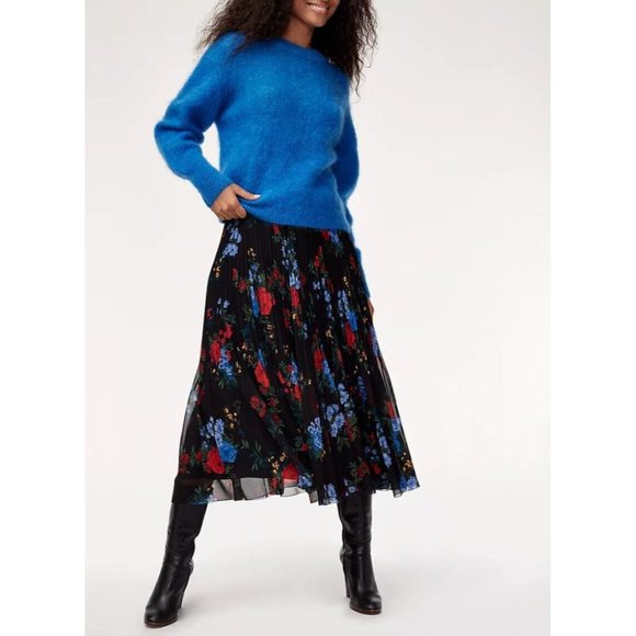 Aritzia WILFRED Serment Bright Cobalt Blue Fuzzy Mohair Oversized Sweater Size M - Picture 12 of 13